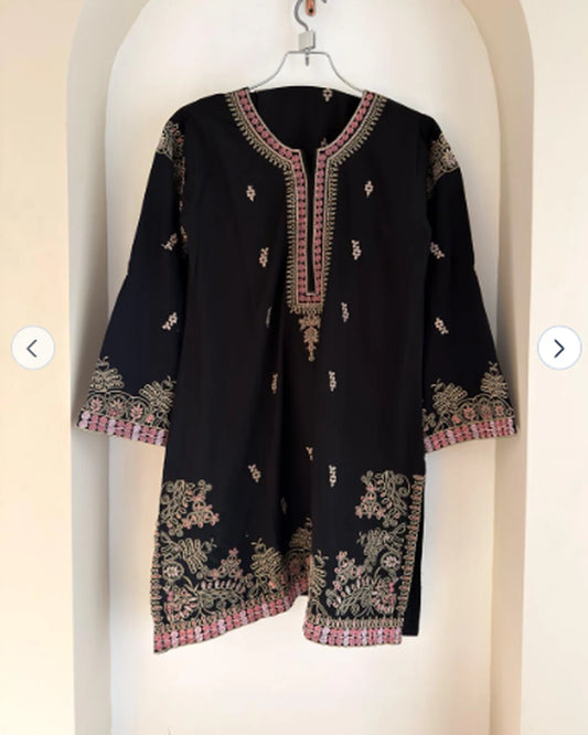 Black Embroidered 2PC Suit – Premium Micro Stitch Kameez & Pants